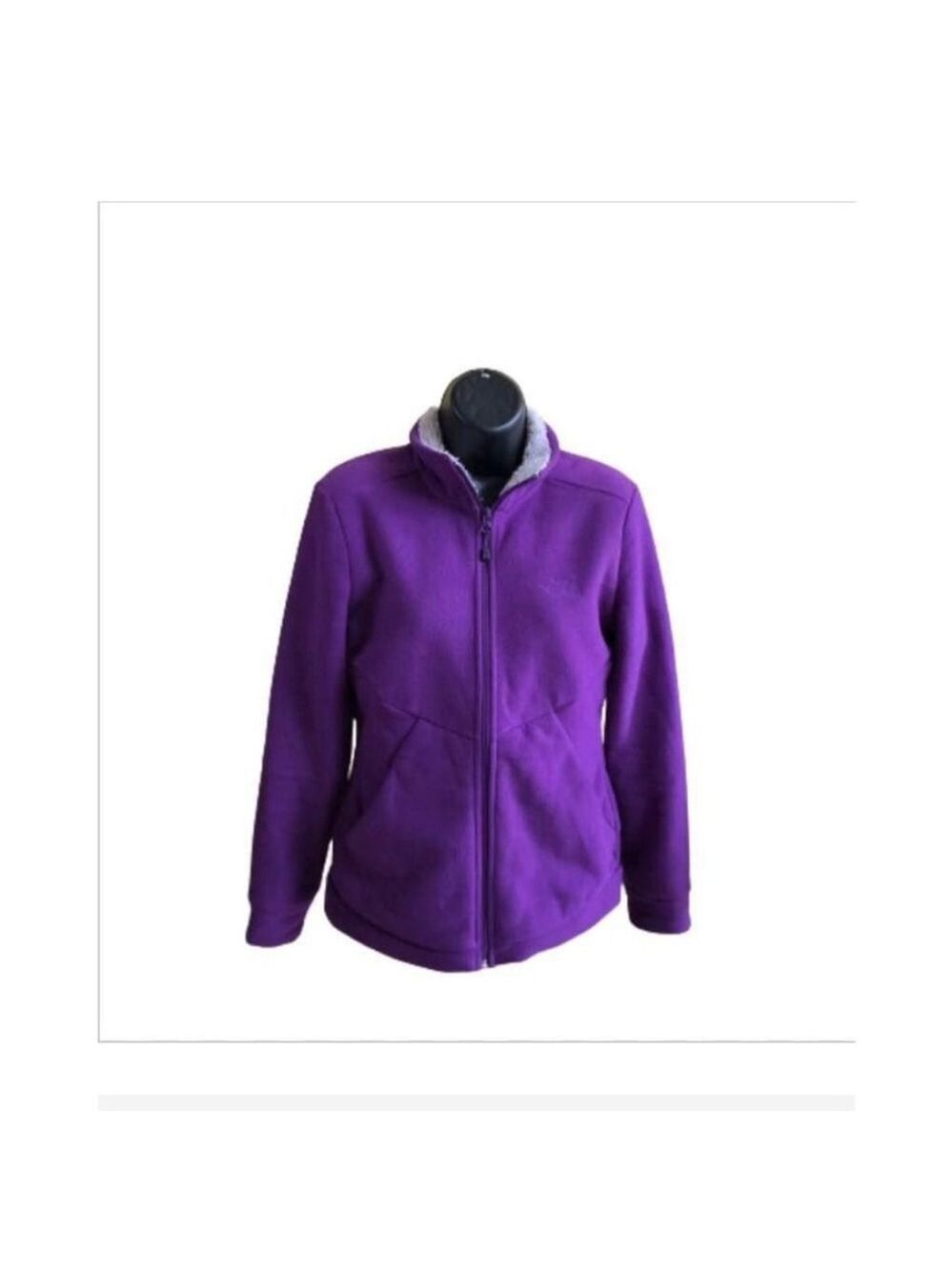 The North Face Women’s Fleece Jacket - Picture 2 of 3